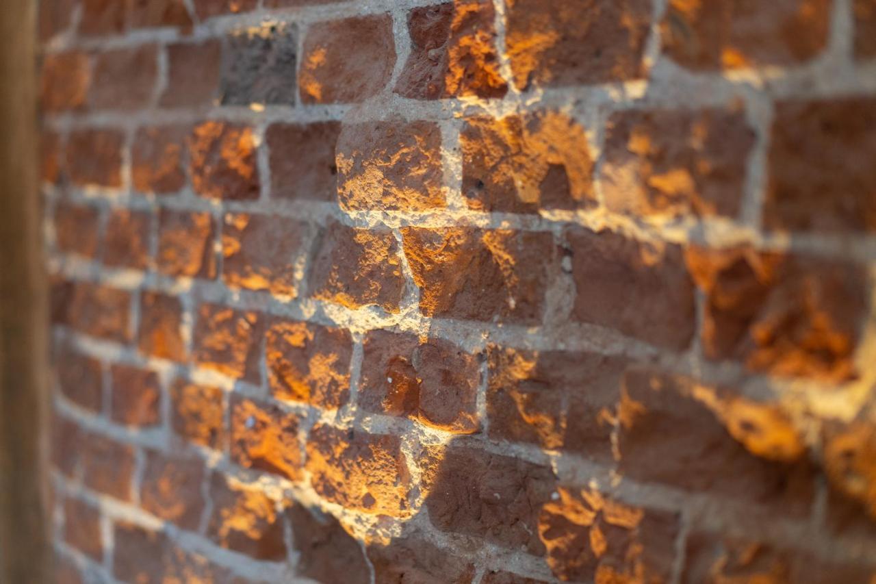 The Ironmongers Boutique Accommodation アイルシャム エクステリア 写真